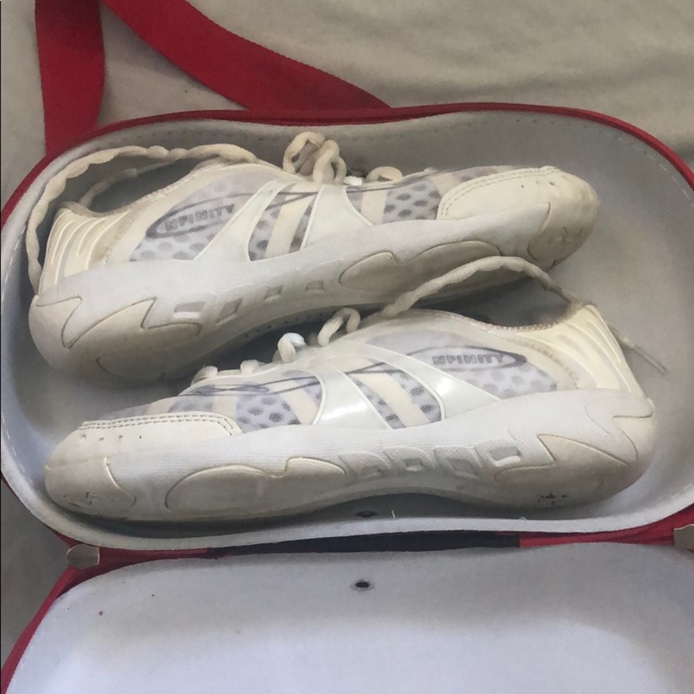 Nfinity vengeance cheer shoes